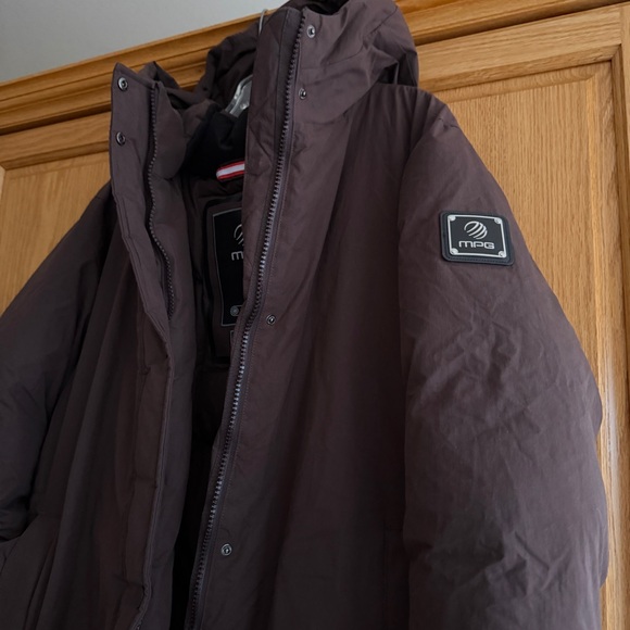 MPG Jackets & Blazers - New XL MPG RDS Down MIDI Puffer Jacket with side slits